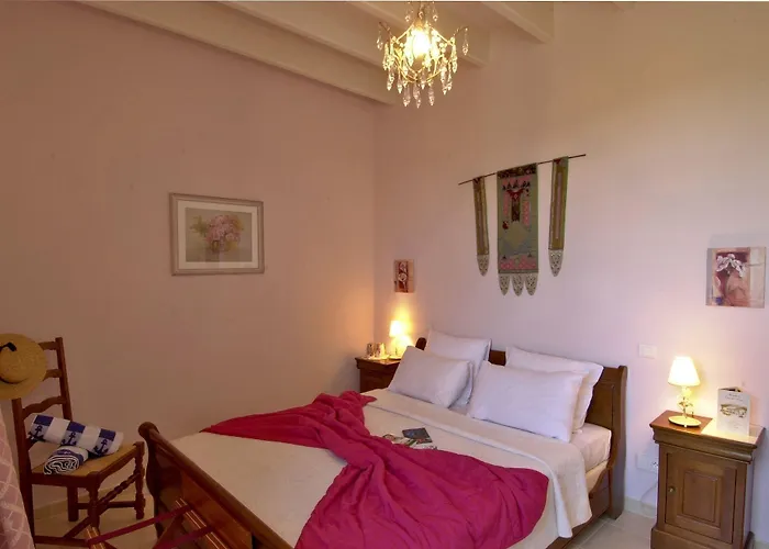 Clau Del Loup - Logis Hotel