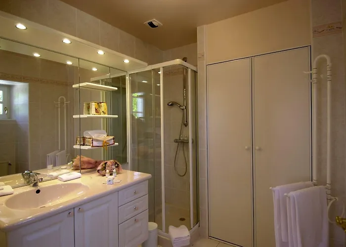 Clau Del Loup - Logis Hotel Anglars-Juillac