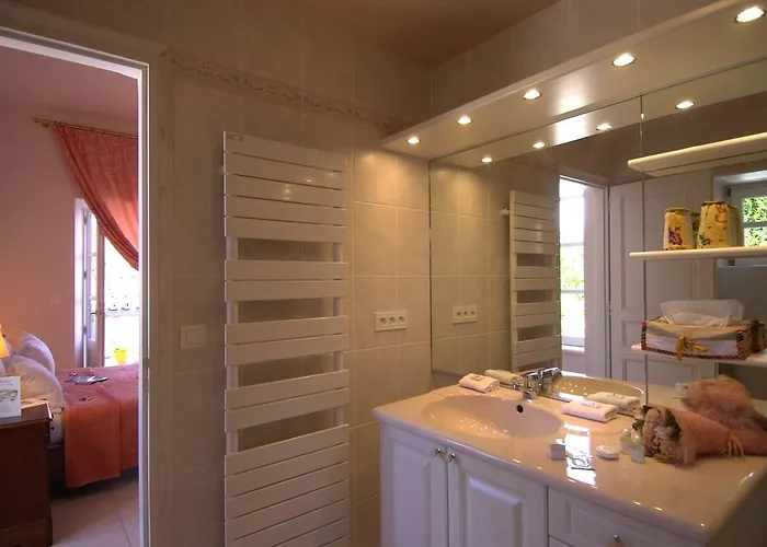 Clau Del Loup - Logis 酒店 Anglars-Juillac